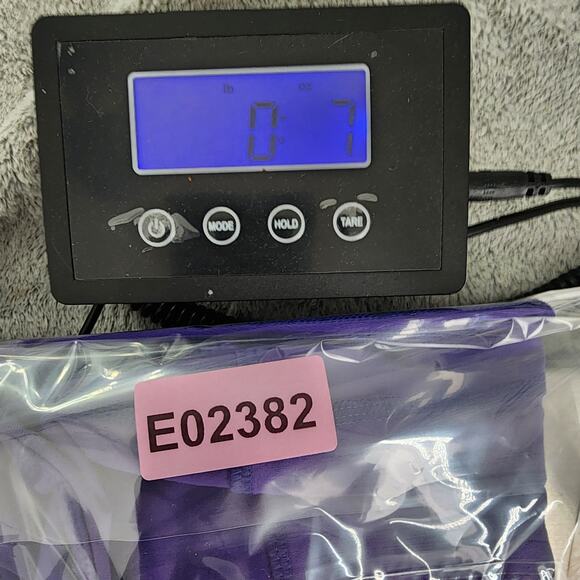 Maurices in Motions Leggings Womens L Purple Capri Ruched Tie Hem Pull On Yoga - Picture 9 of 9